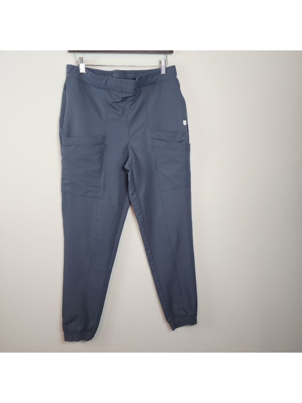 Resurge Butter Soft scrub pants gray pockets sz M uniform